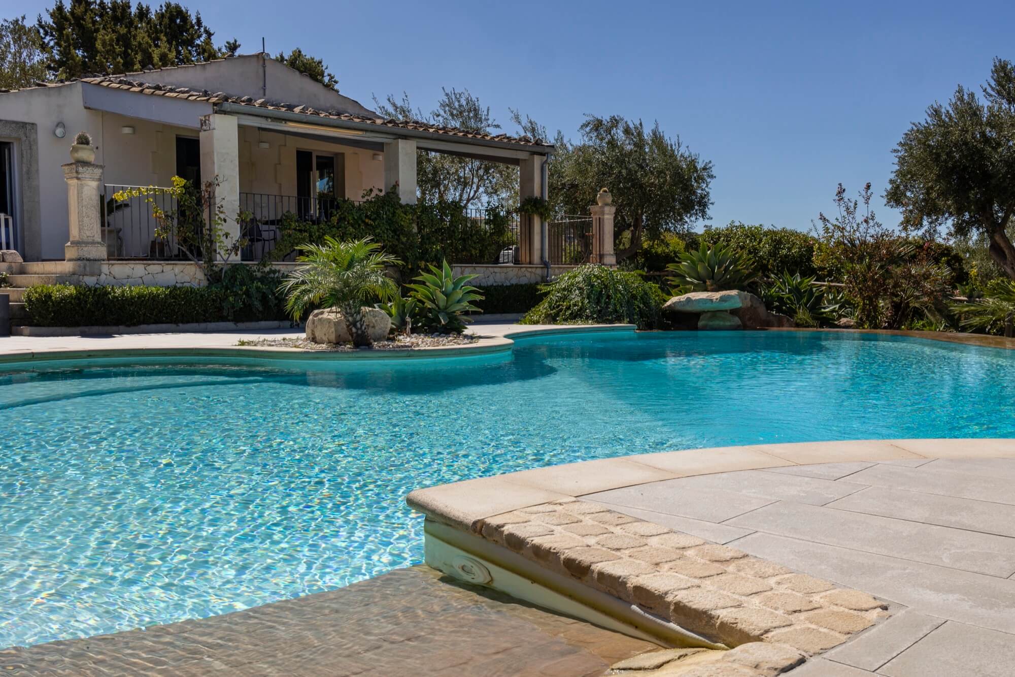 CASAIMBASTITA_VILLAIMBASTITA_PISCINA2
